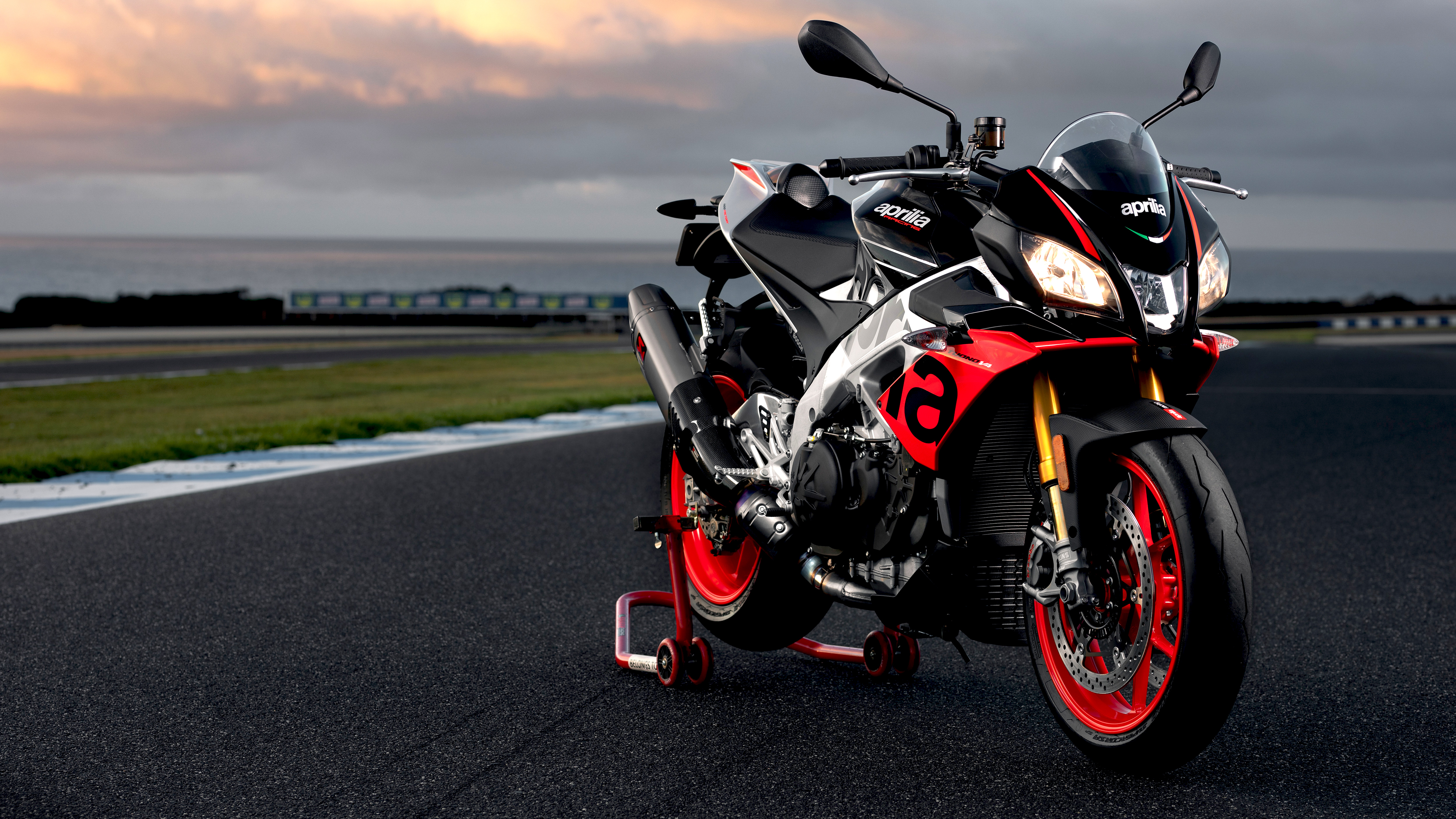 BT Moto (BrenTune) Stage 1+ ECU Flash with Tuner for the Aprilia Tuono V4 2012-2020 BT Moto (BrenTune) Stage 1+ ECU Flash with Tuner for the Aprilia Tuono V4 2012-2020